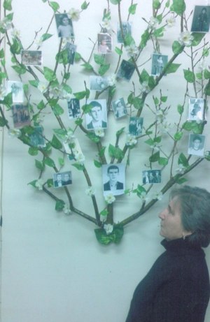 ლაშა ლაშხია 1974-93წწ დაკარგ. 19 წლის, სოხუმი, აფხაზეთში. N801 შილკის ოპერატორი. დაბ. სოხუმი აფხაზეთი